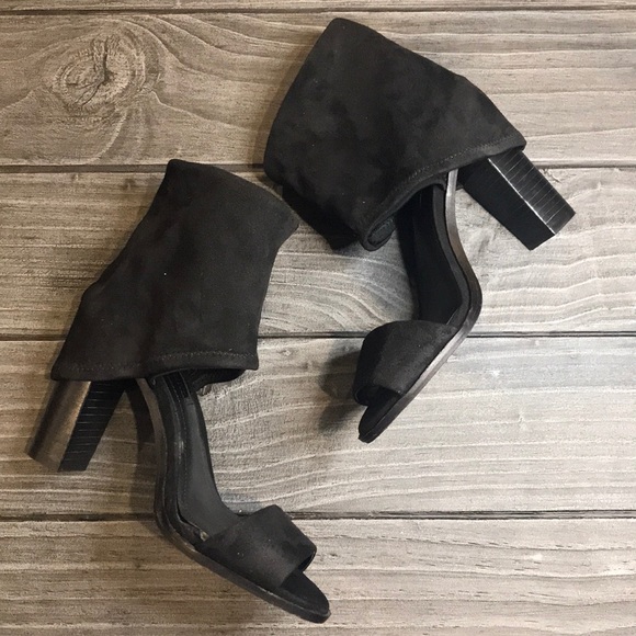 BCBGeneration Shoes - Black Cuffed Ankle Peep Toe Block Heel Sandal